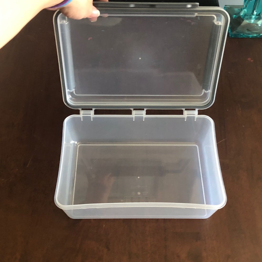 💙 Snap Lock Plastic Food Storage Container - Picture 3 of 6